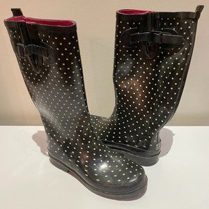 Black & white rainboots